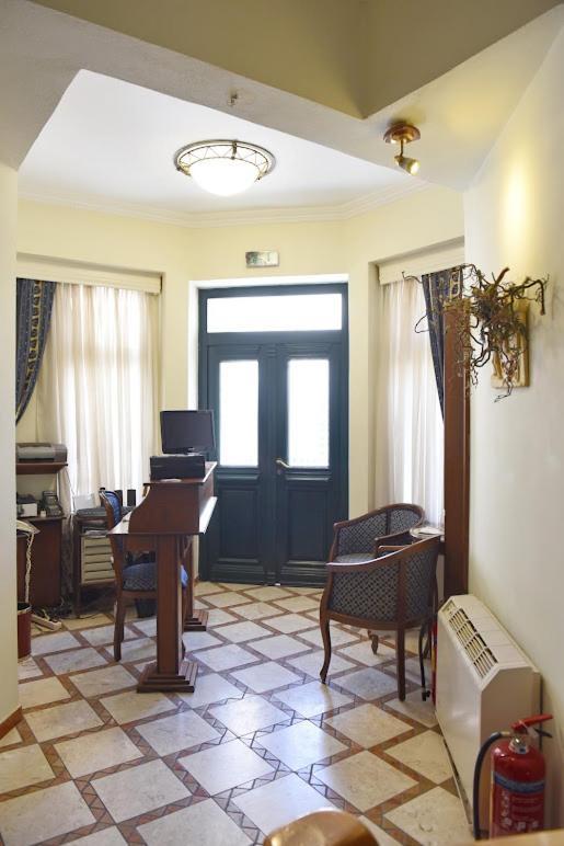 Aiolis Hotel Kasztoriá Kültér fotó