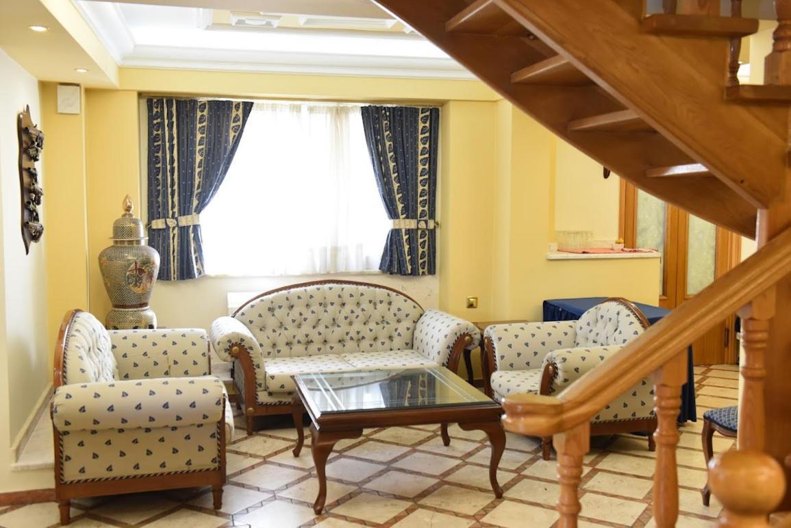 Aiolis Hotel Kasztoriá Kültér fotó