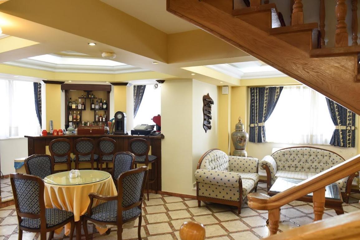 Aiolis Hotel Kasztoriá Kültér fotó