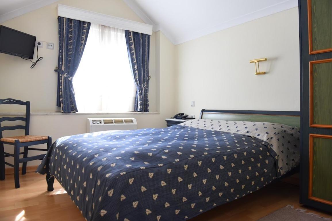 Aiolis Hotel Kasztoriá Kültér fotó